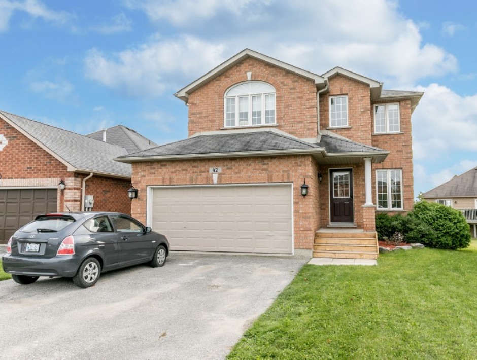 Barrie Real Estate Sales Krista Alkerton Royal Lepage First Contact